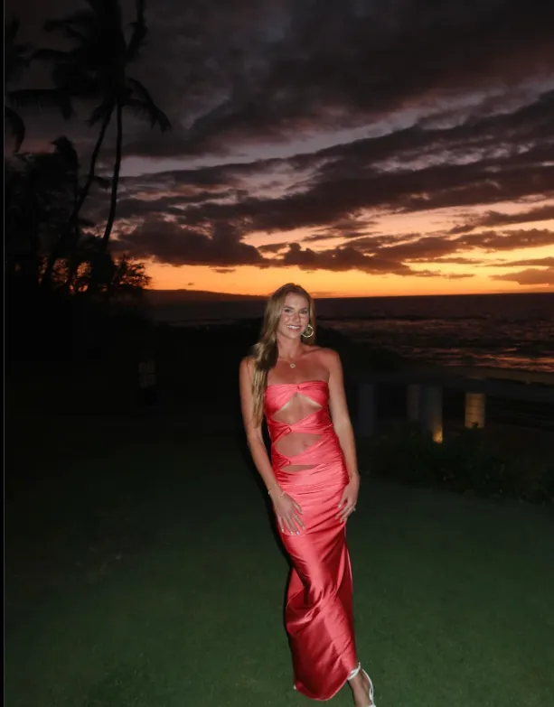 Emily Stomatuk Age, Height, Weight, Net Worth, Career, And Full Bio