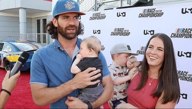 Ricky Stenhouse Jr Wife, Age, Height, Weight, Net Worth, Career And Full Bio