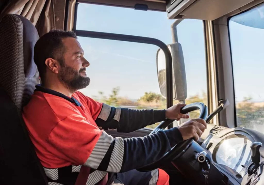 Personal Injury Lawyer in Houston, Texas Handling Accidents Caused by Distracted Truck Drivers