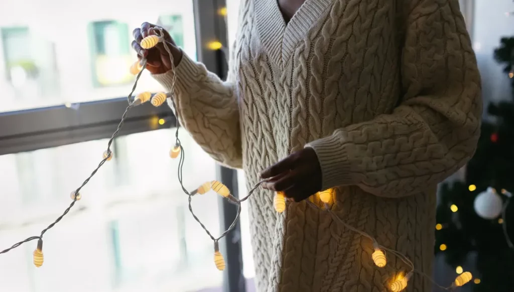 Why Are the Holidays Emotionally Overwhelming — and What Seasonal Triggers Should You Know About? Why Are the Holidays Emotionally Overwhelming — and What Seasonal Triggers Should You Know About?